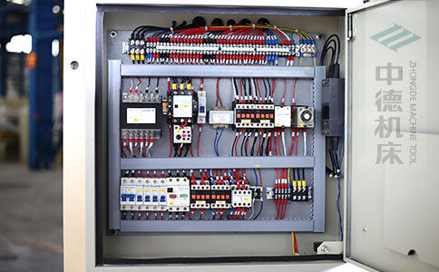 ZDS-1032采用正品電氣元件，穩(wěn)定耐用壽命長.jpg